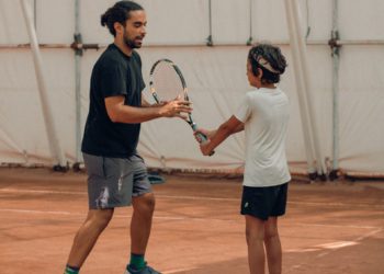 how to improve tennis quickly