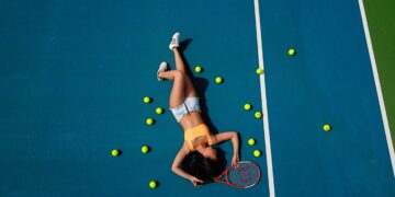 how many sets in tennis