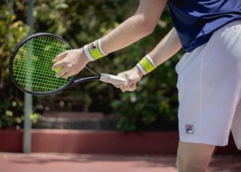 How to Stop Your Tennis Racket from Slipping